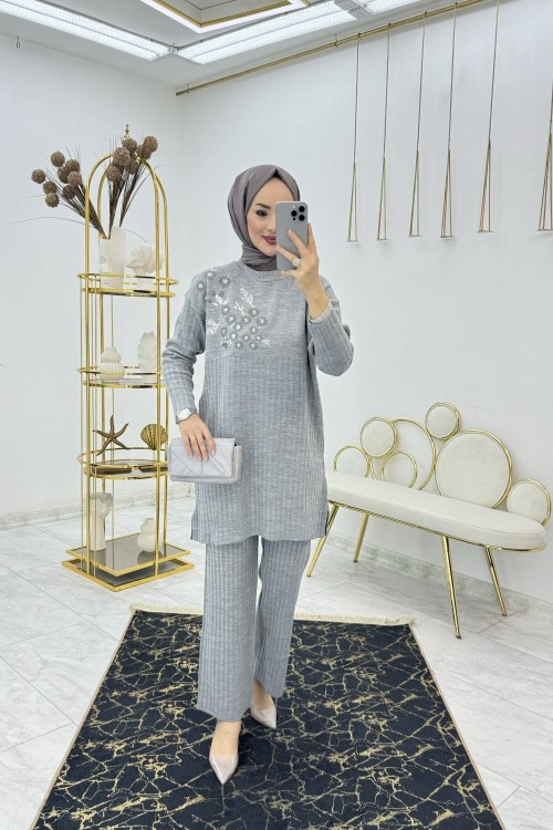 Gri Pullu Triko Takım Tesettür Giyim Gri