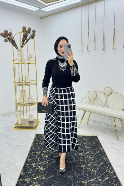 Siyah Ekose Triko Takım Tesettür Giyim  Siyah