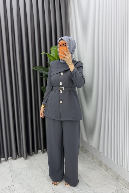 Füme Zerya Ceket Takım Premium Seri Kemerli Tesettür Giyim Double Krep Plazzo Uzun Pantolon Füme